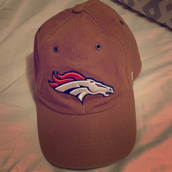 carhartt broncos hat